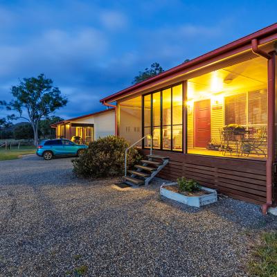 Stargazers Escape Stanthorpe Cabins 14 Fhd Stargazers Escape Stanthorpe Cabins 14 Fhd