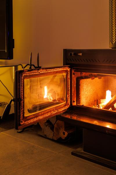 Stargazers Escape Stanthorpe Fireplace1 Fhd Stargazers Escape Stanthorpe Fireplace1 Fhd